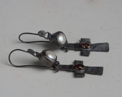 Blood Drop Pearl & Garnet Earrings