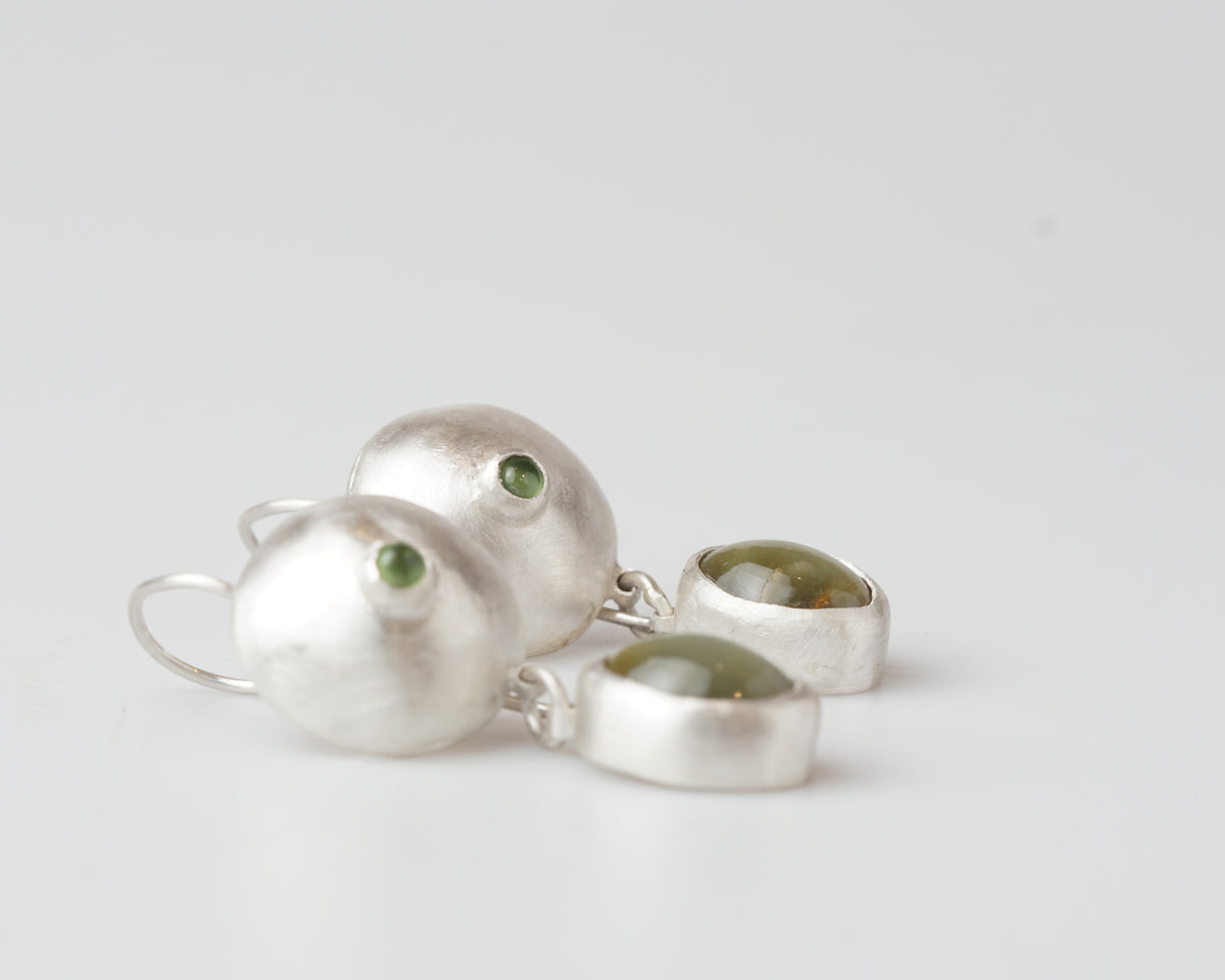 Verdan eye earrings