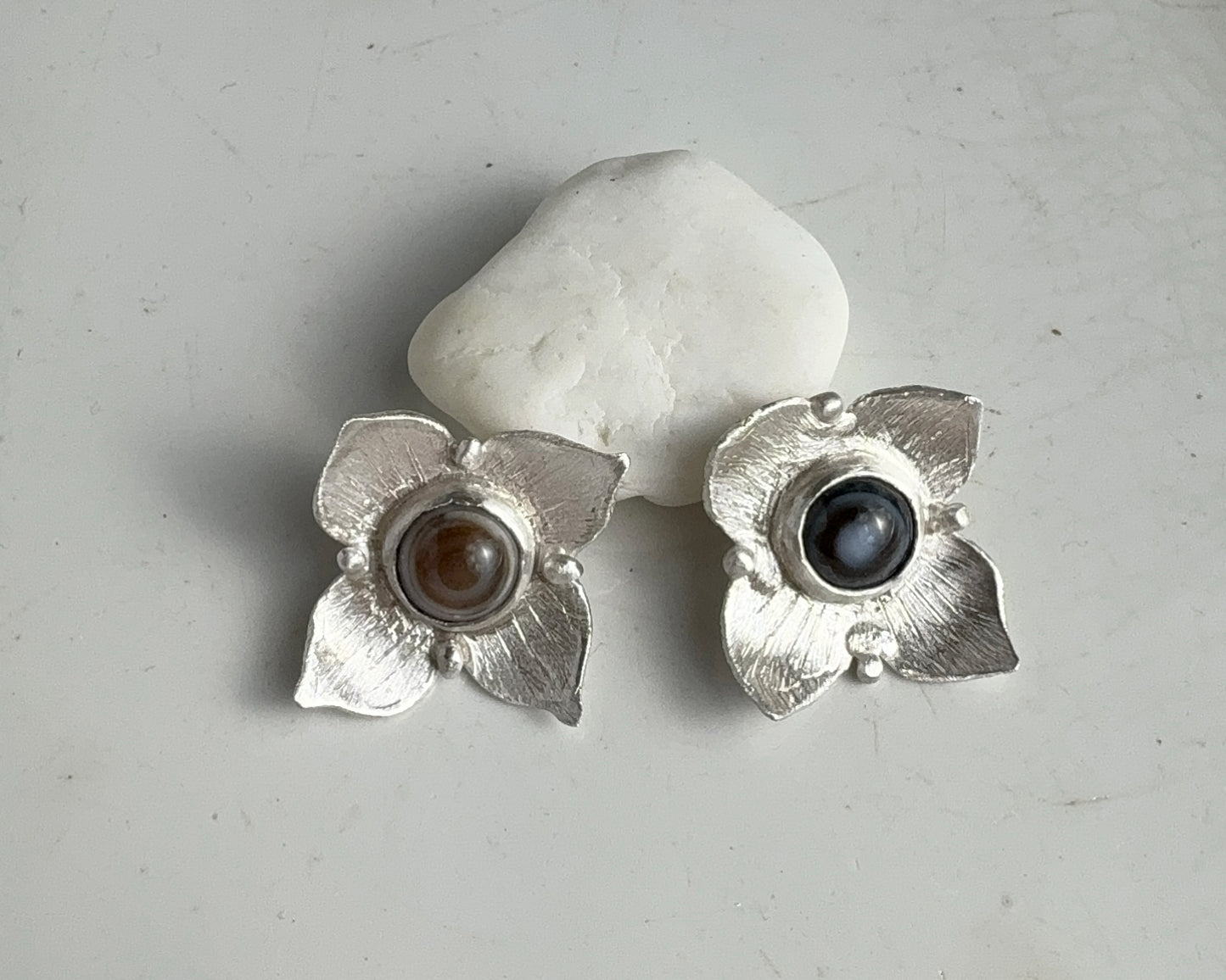 Agate Eye Blossoms