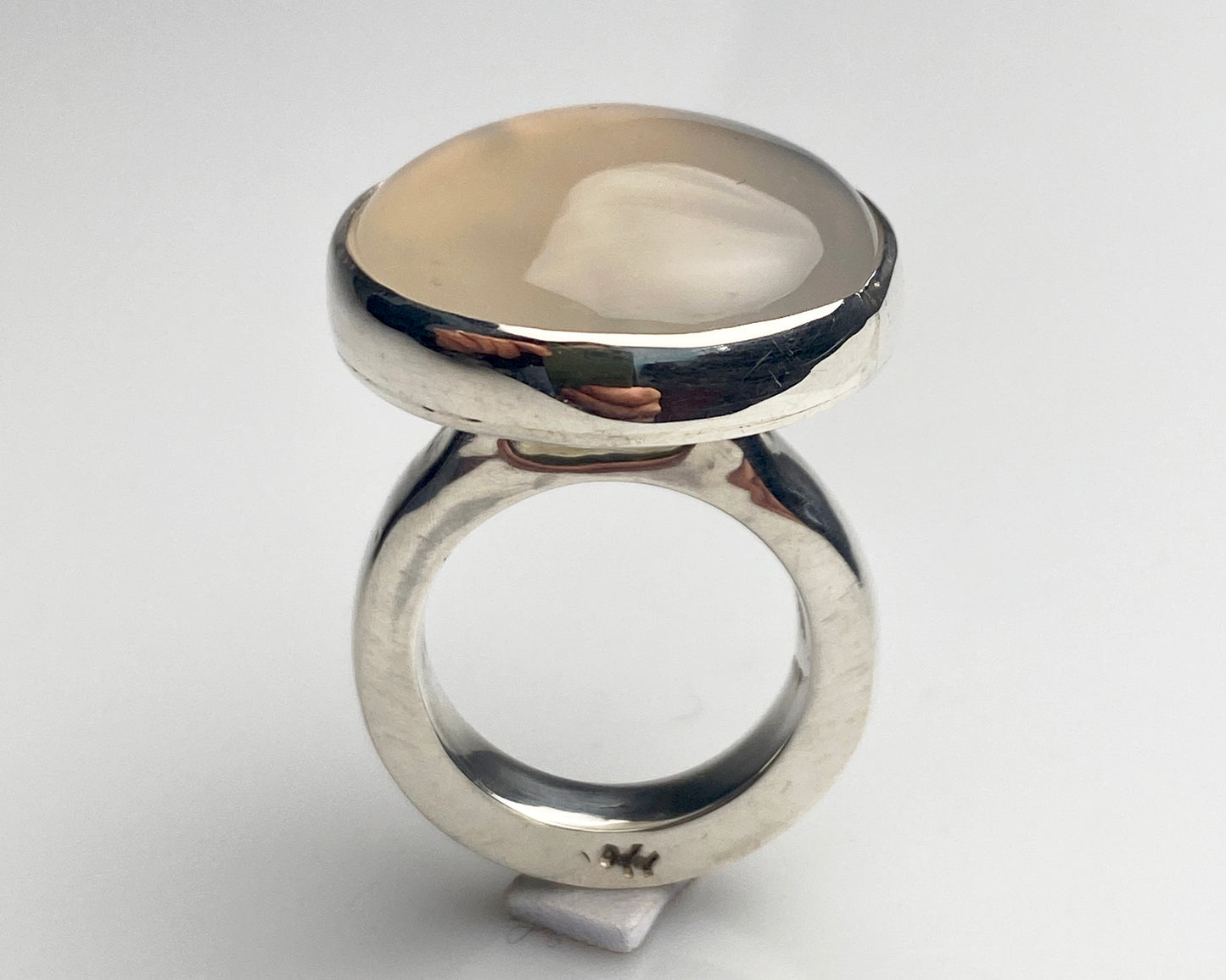 Bague Oiseau en Agate Blanche