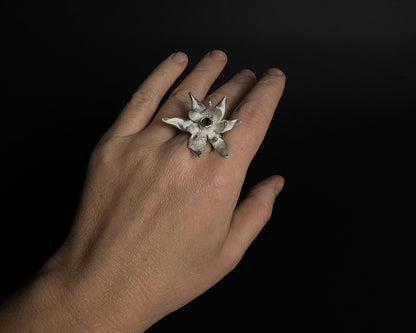 Edelweiss Bloom Ring